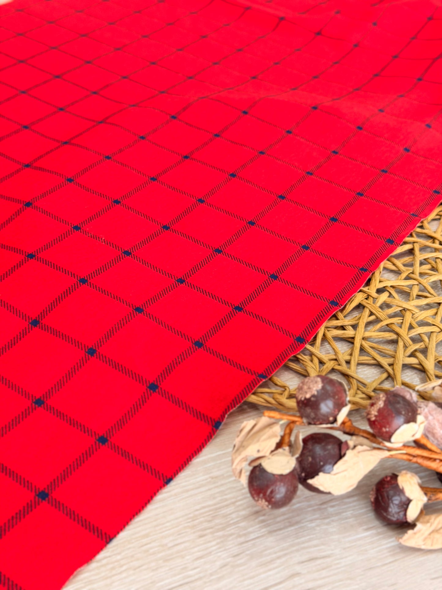Interlock Plaid Classic Red