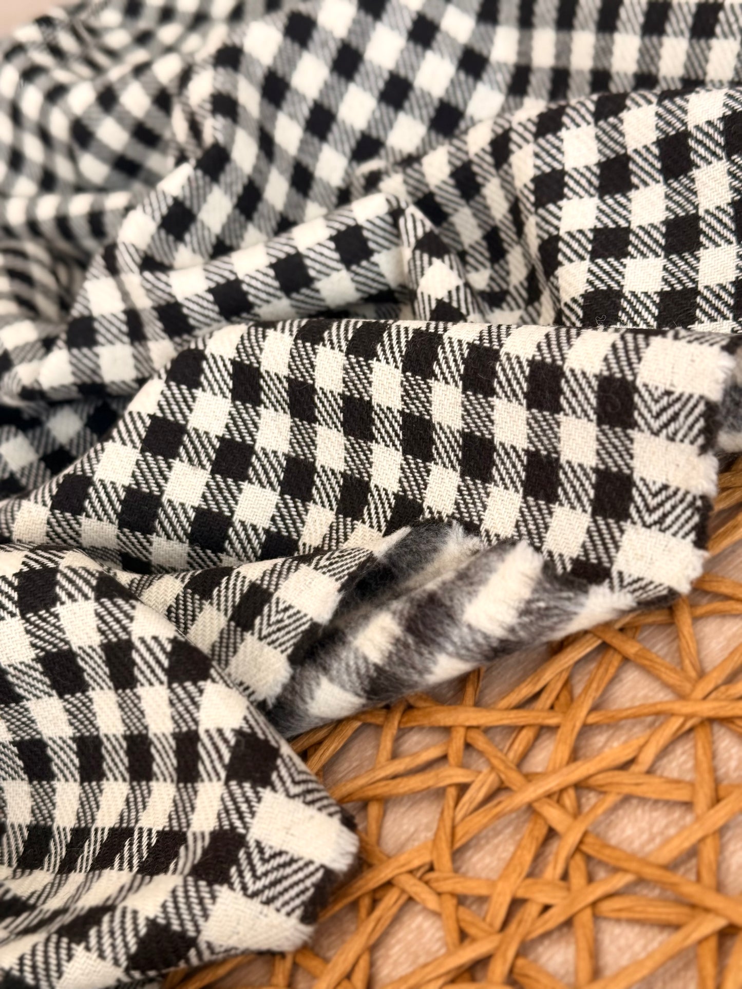 Paño de Lana Classic Gingham Noir