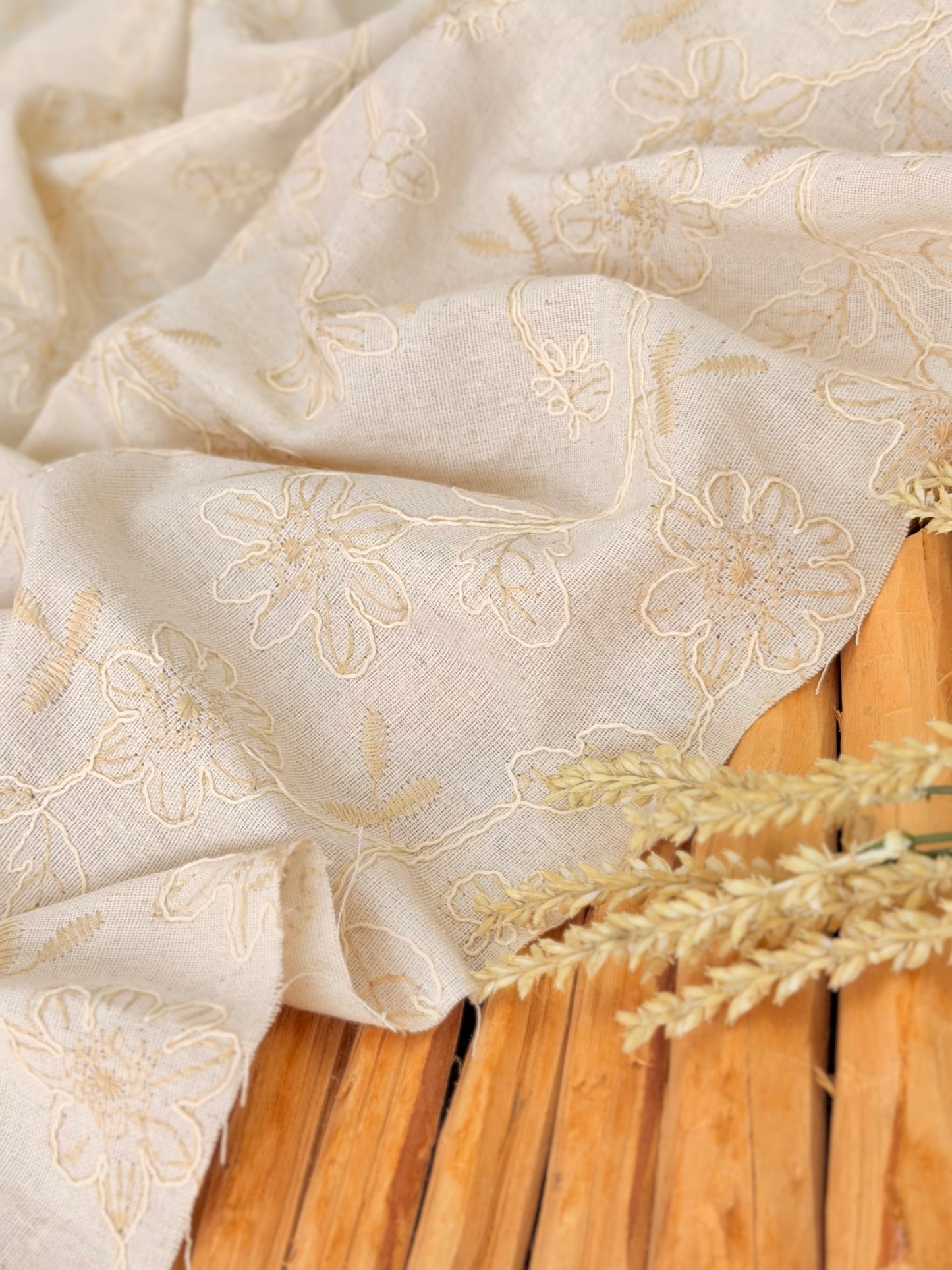 Embroidered Linen Ivory Meadow