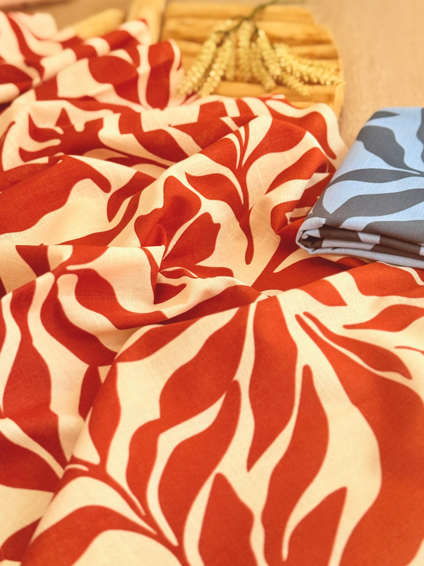 Printed Linen Tropical Silhouette