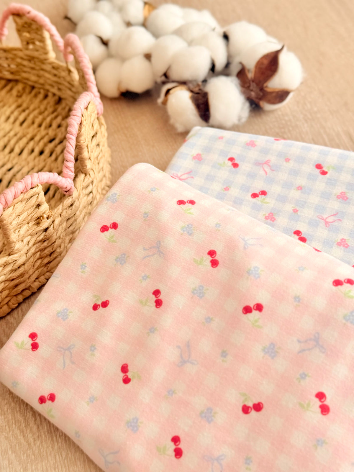 Interlock Cherry Picnic
