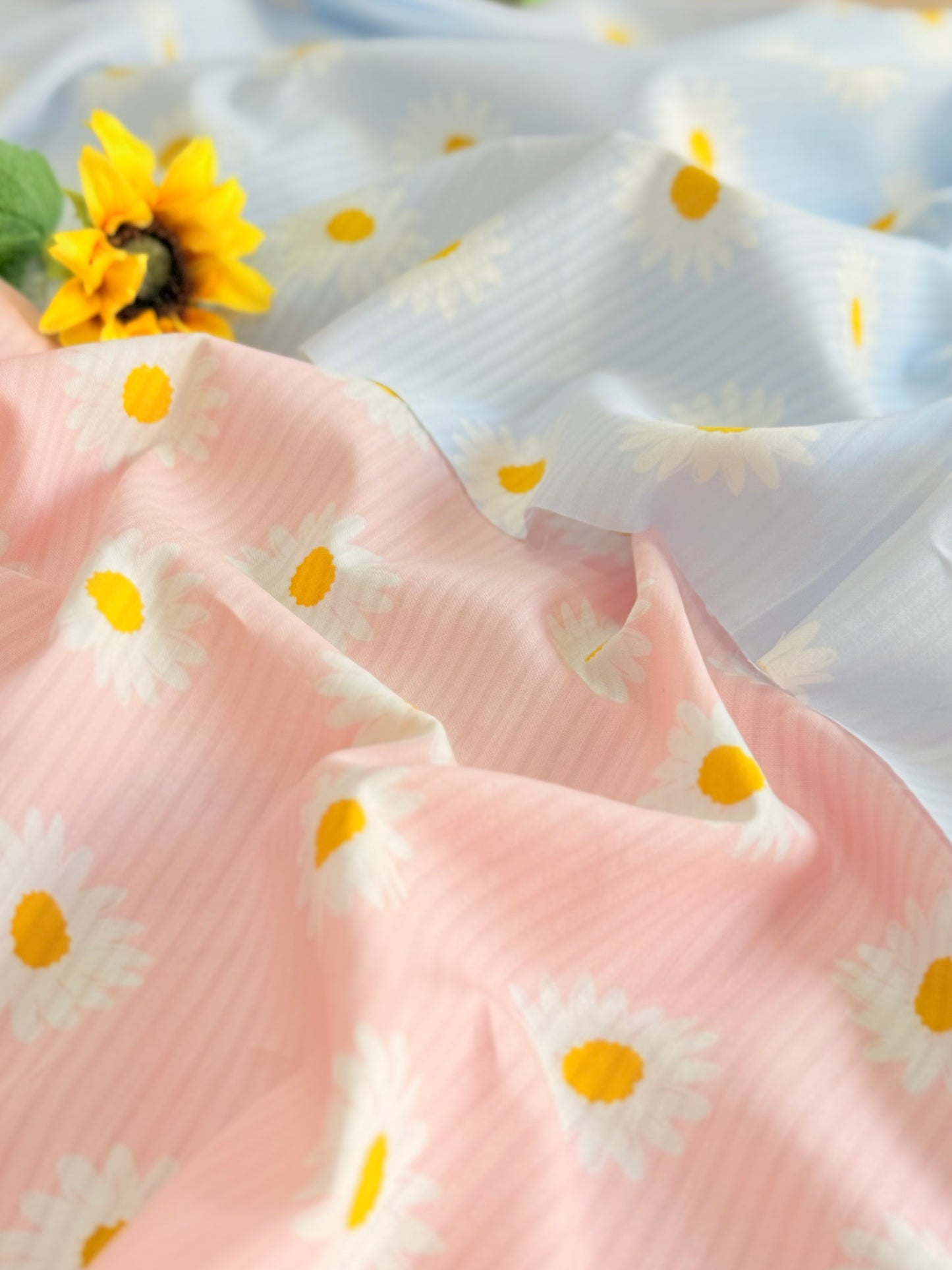 Printed Voile Daisy Daydream