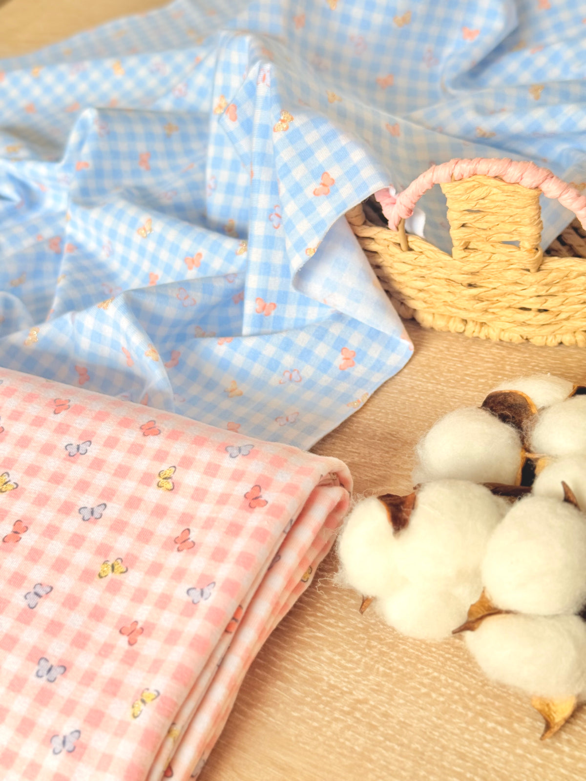 Interlock Butterfly Picnic