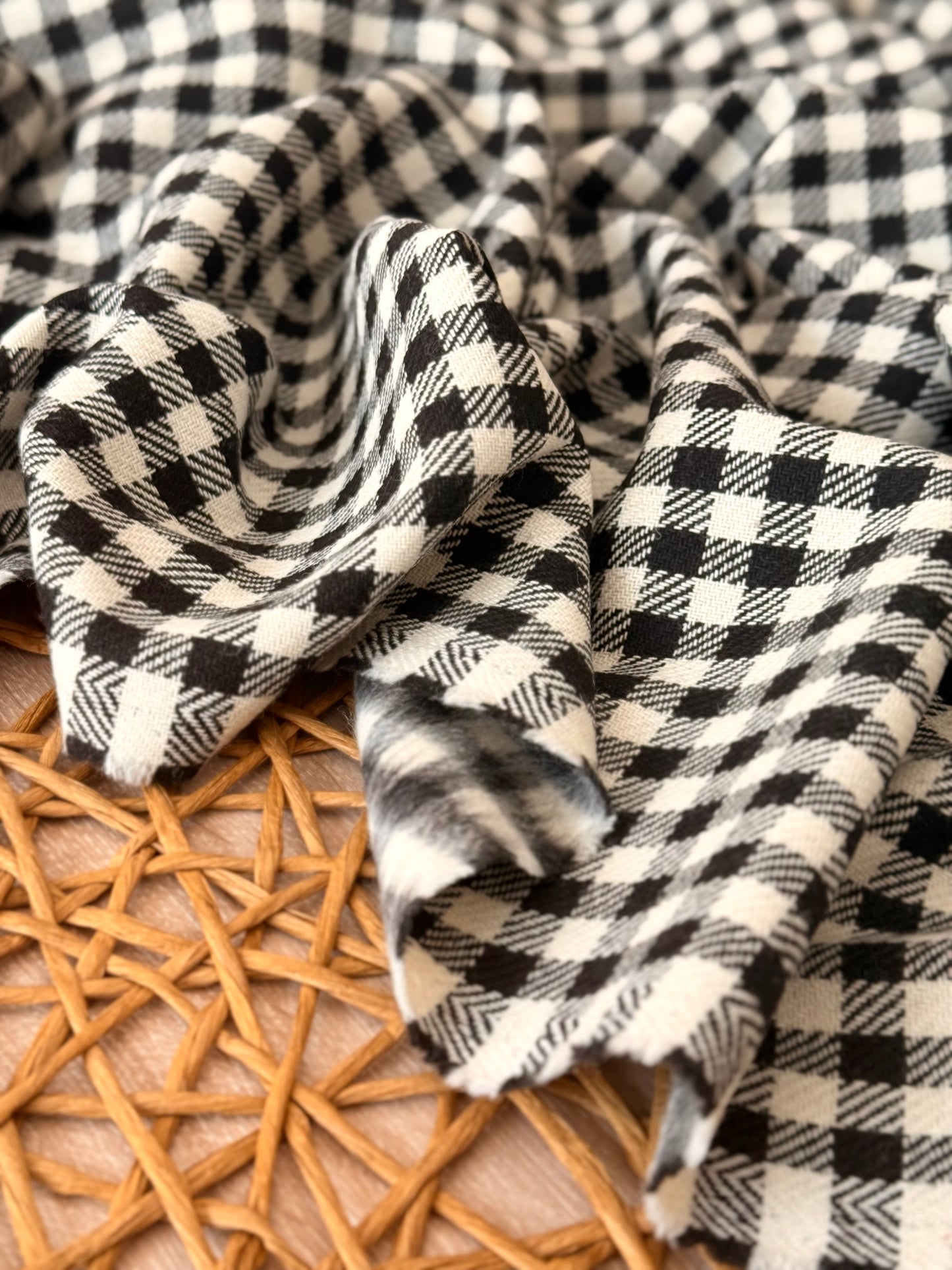 Paño de Lana Classic Gingham Noir