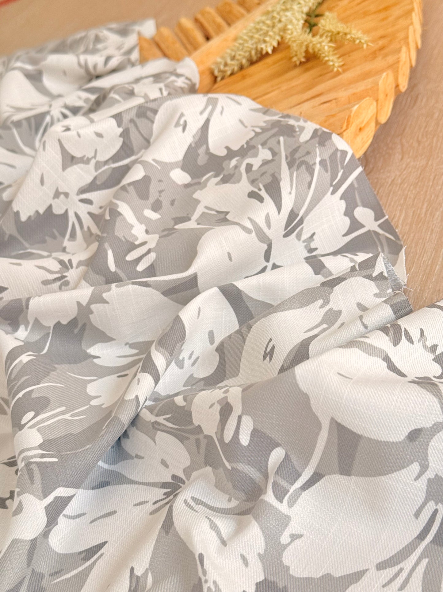 Printed Linen Slub Island Bloom
