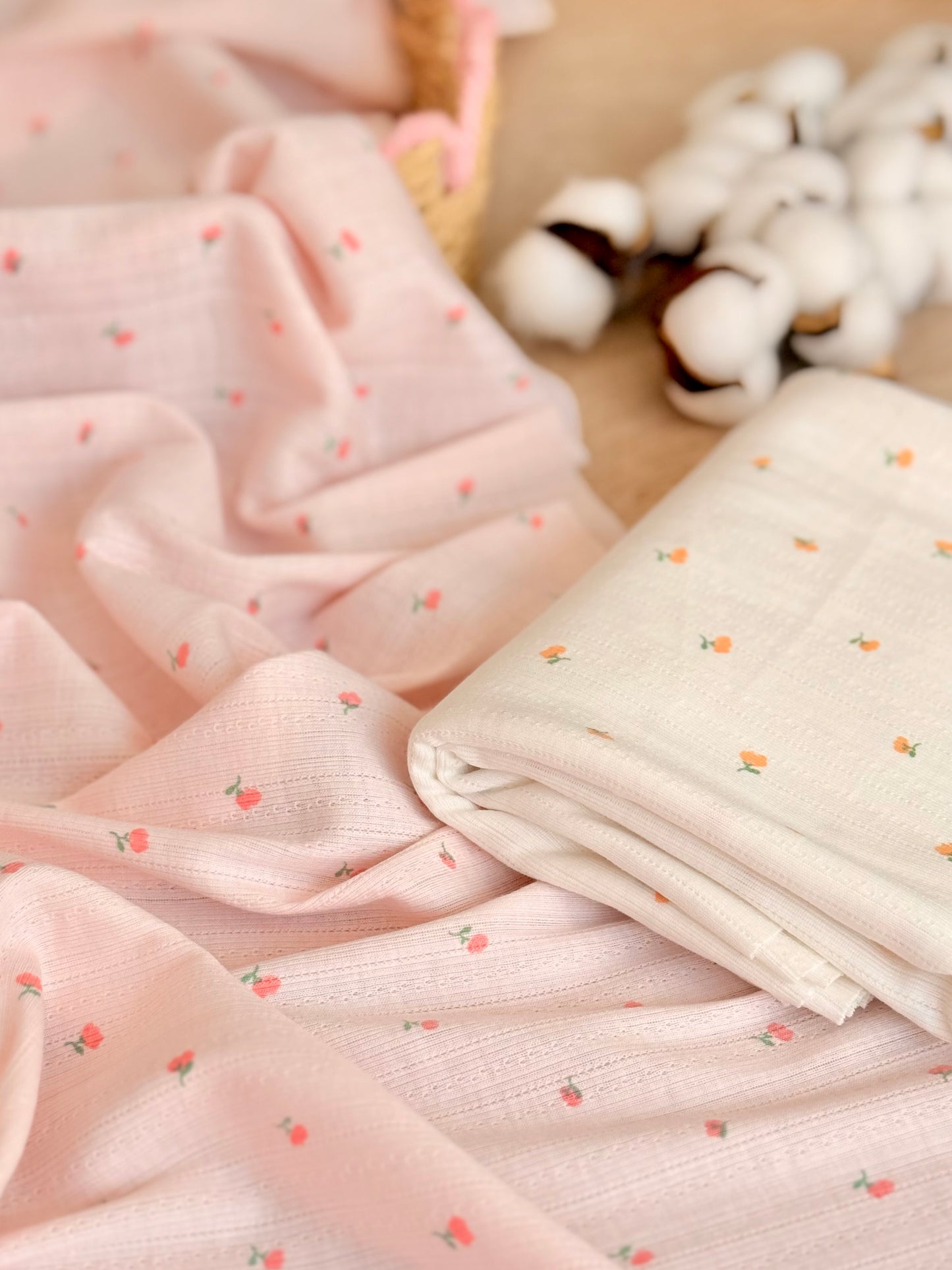 Printed Cotton Jersey Tiny Roses