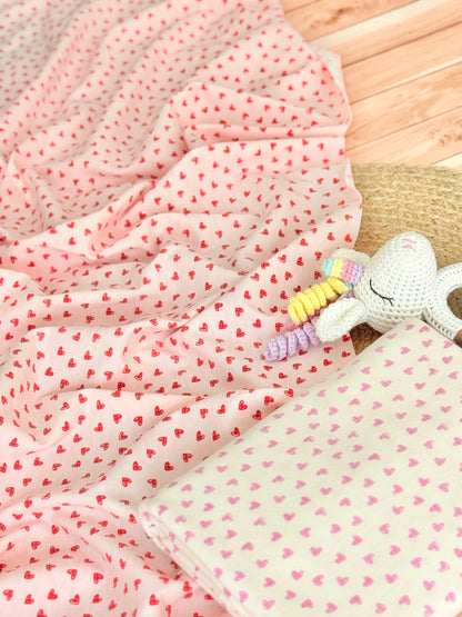 Interlock Hearty Dots