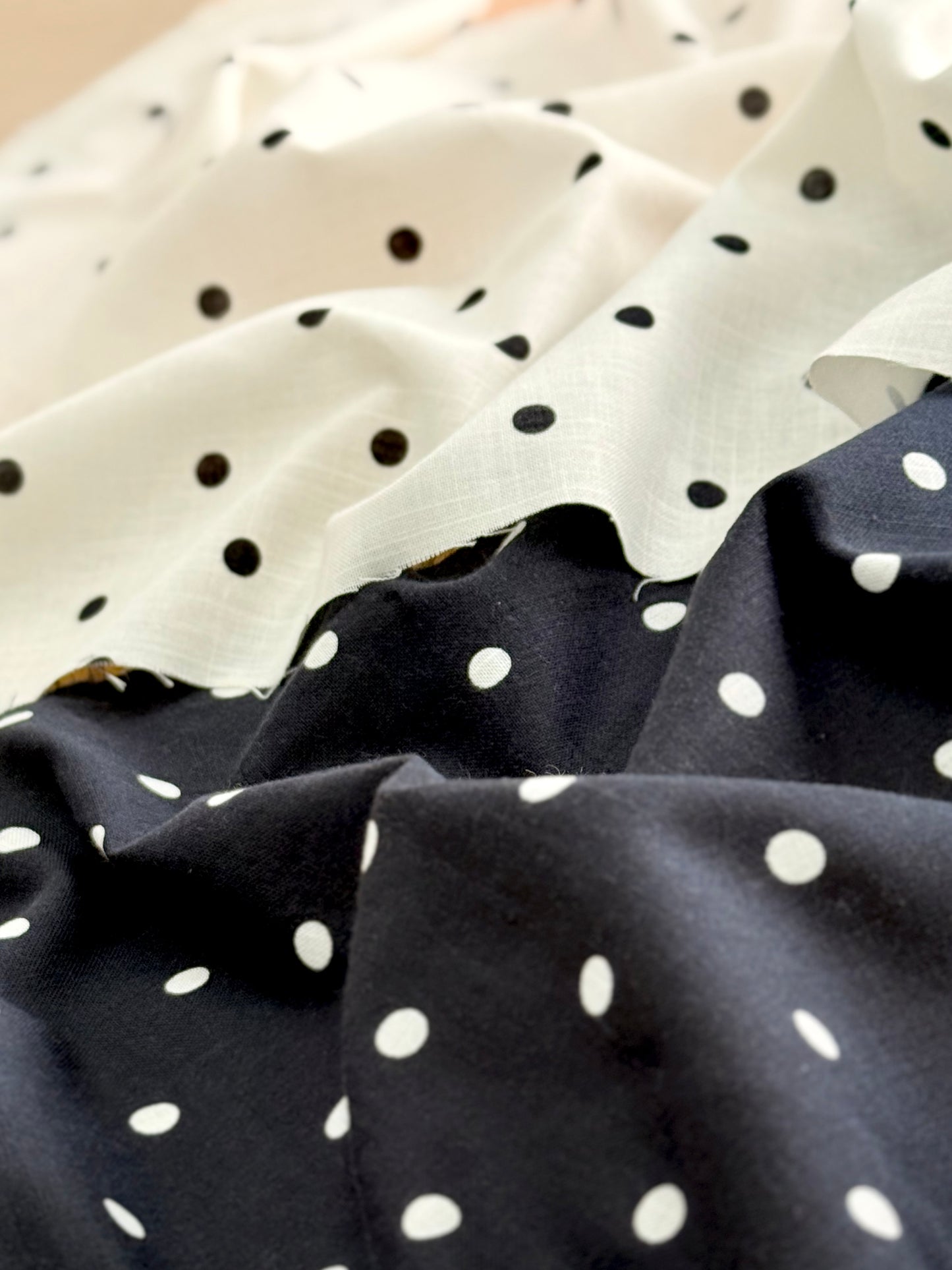 Printed Linen Small Dot