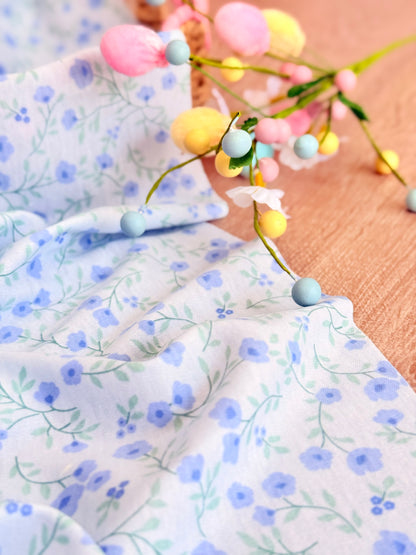 Interlock Dainty Garden