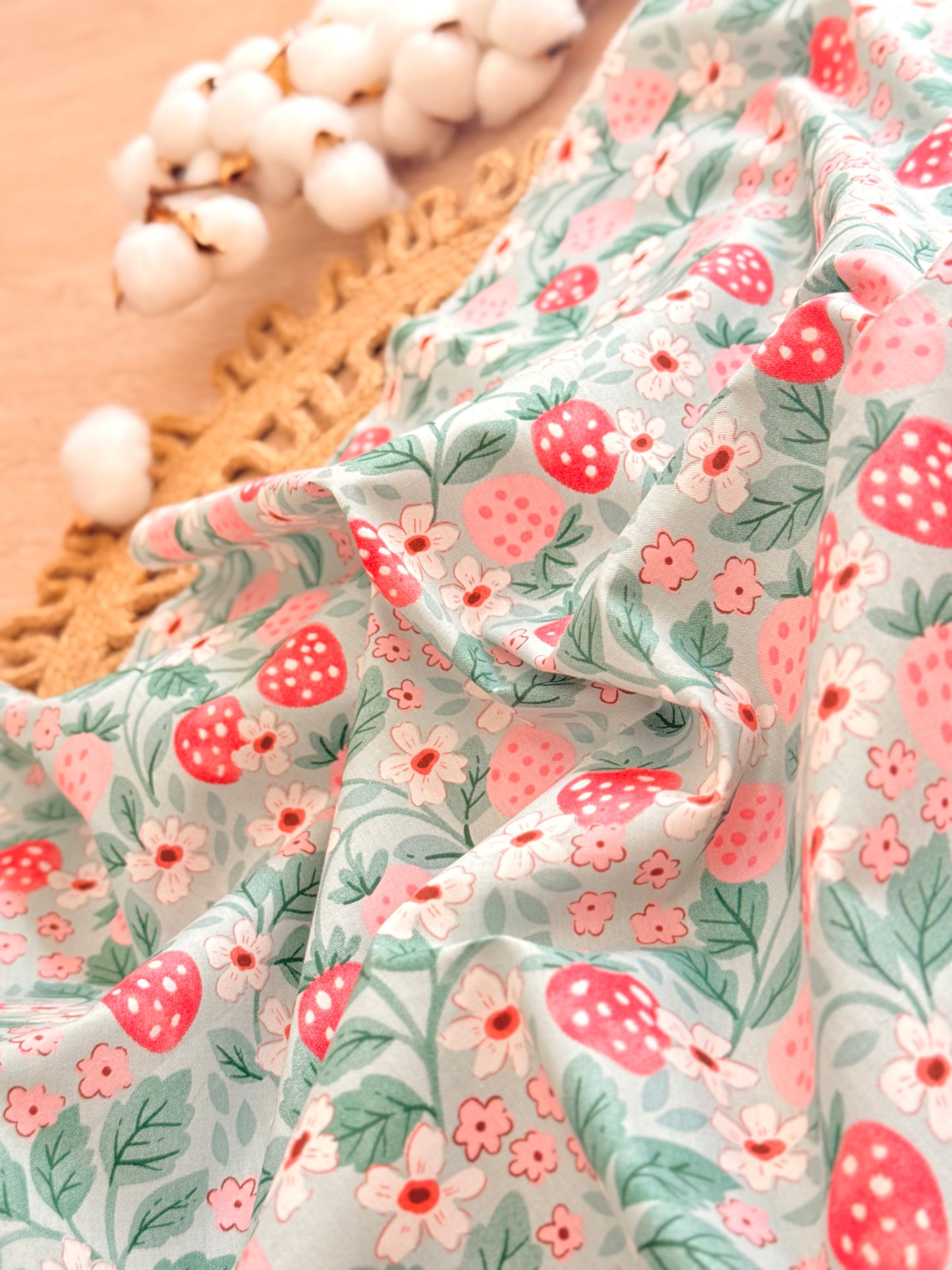 Cotton Twill Strawberry Fields