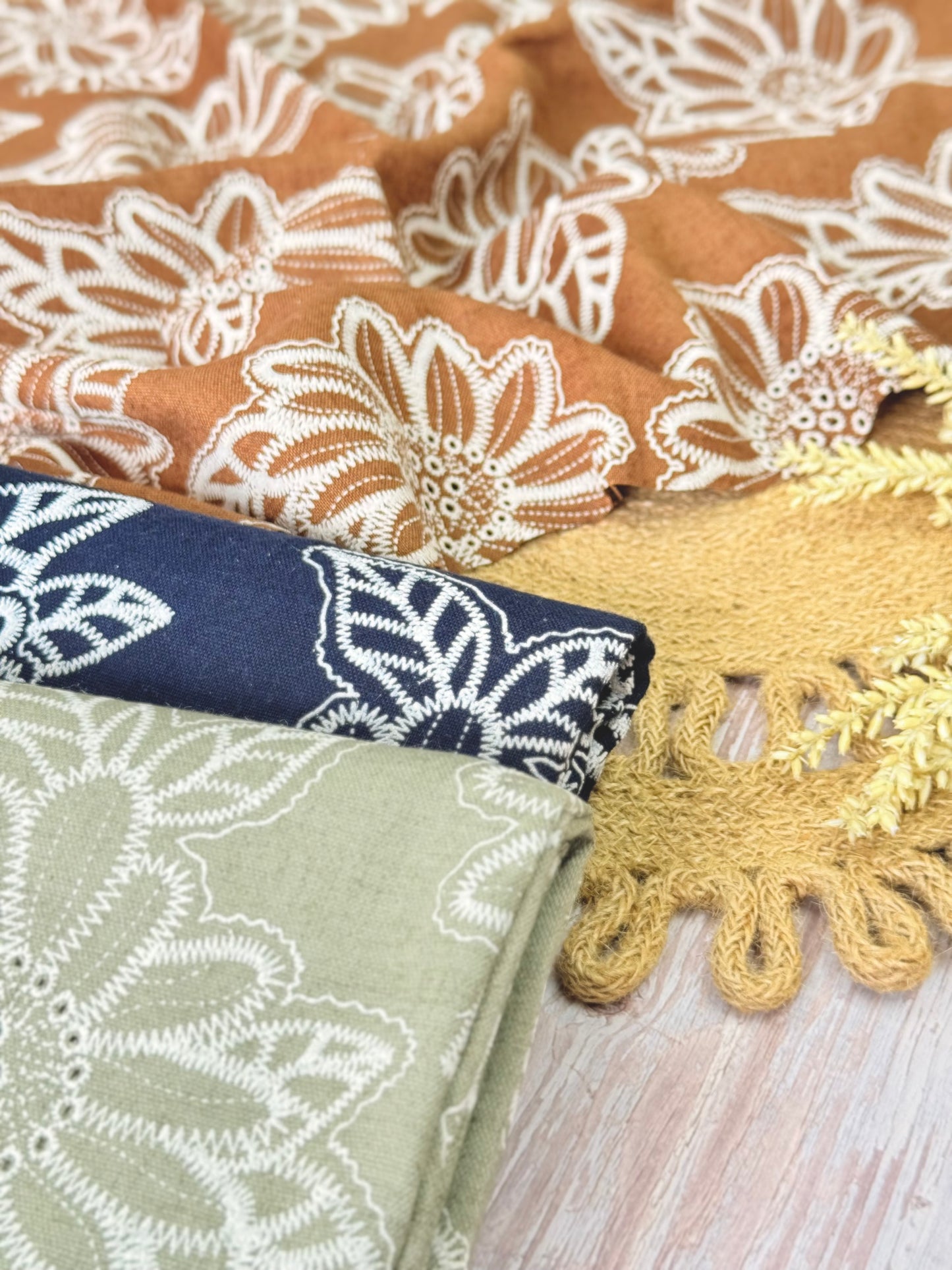 Holl Out Printed Linen 21