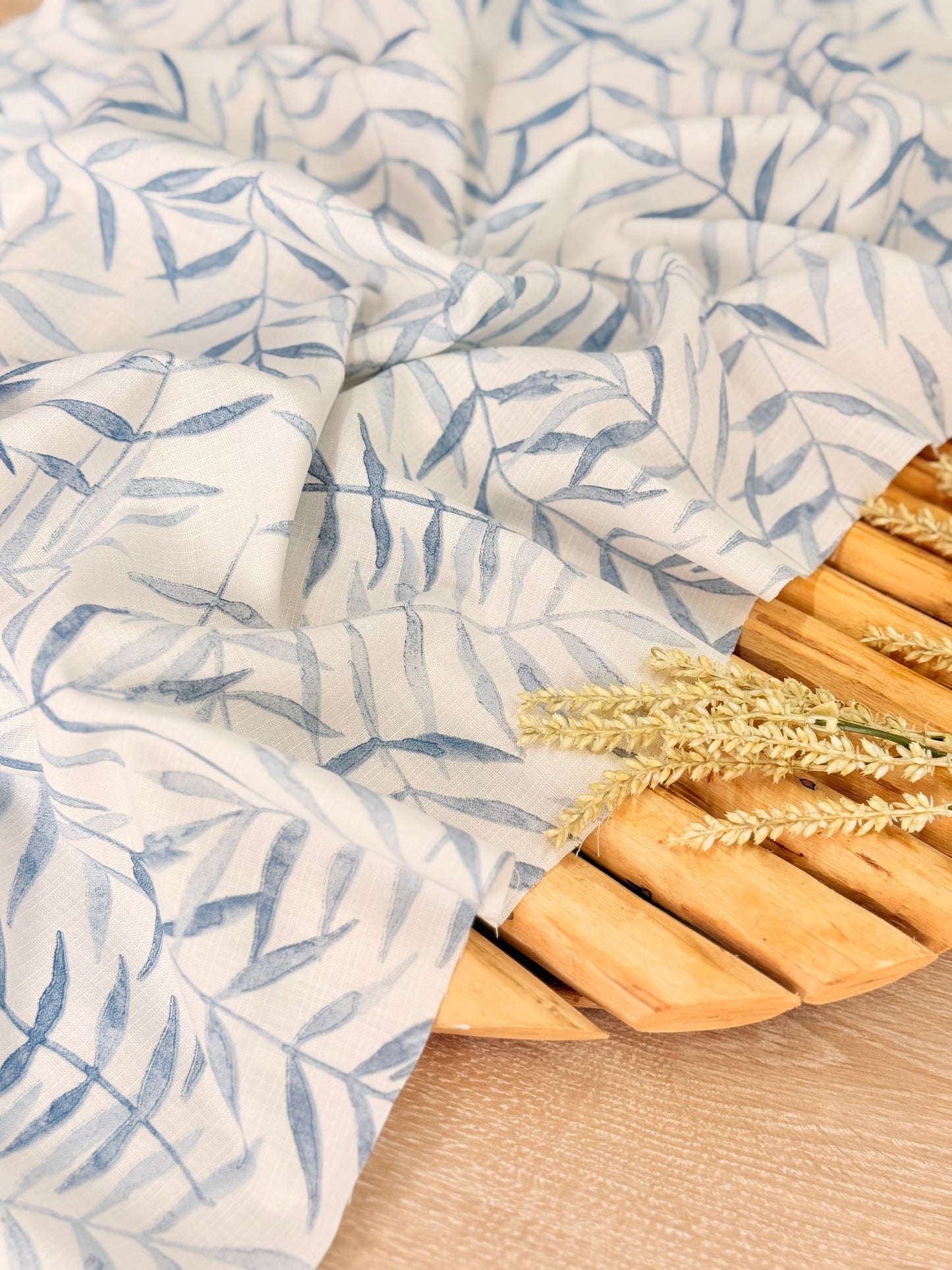 Printed Linen Slub Willow Leaves