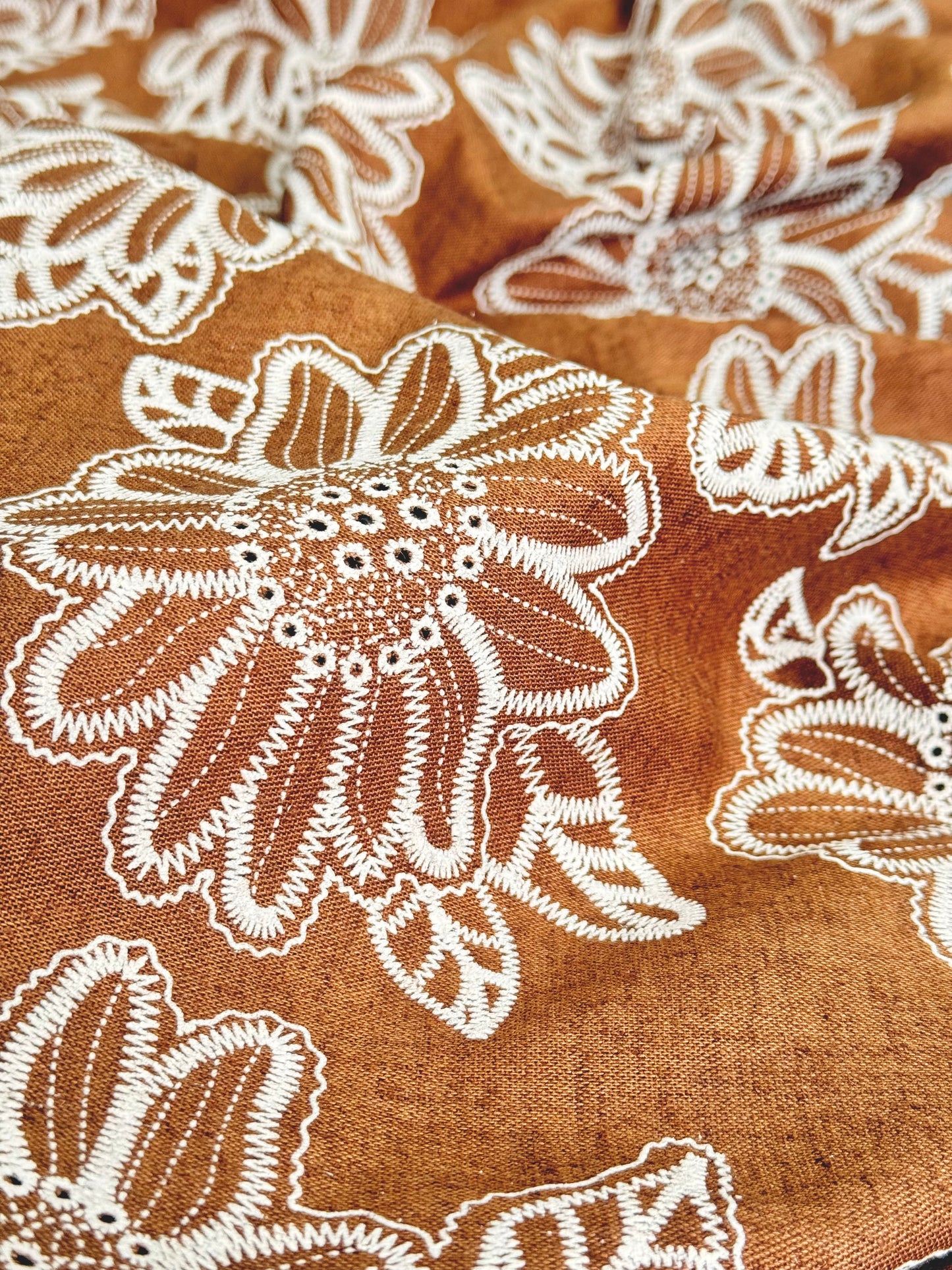 Holl Out Printed Linen 21