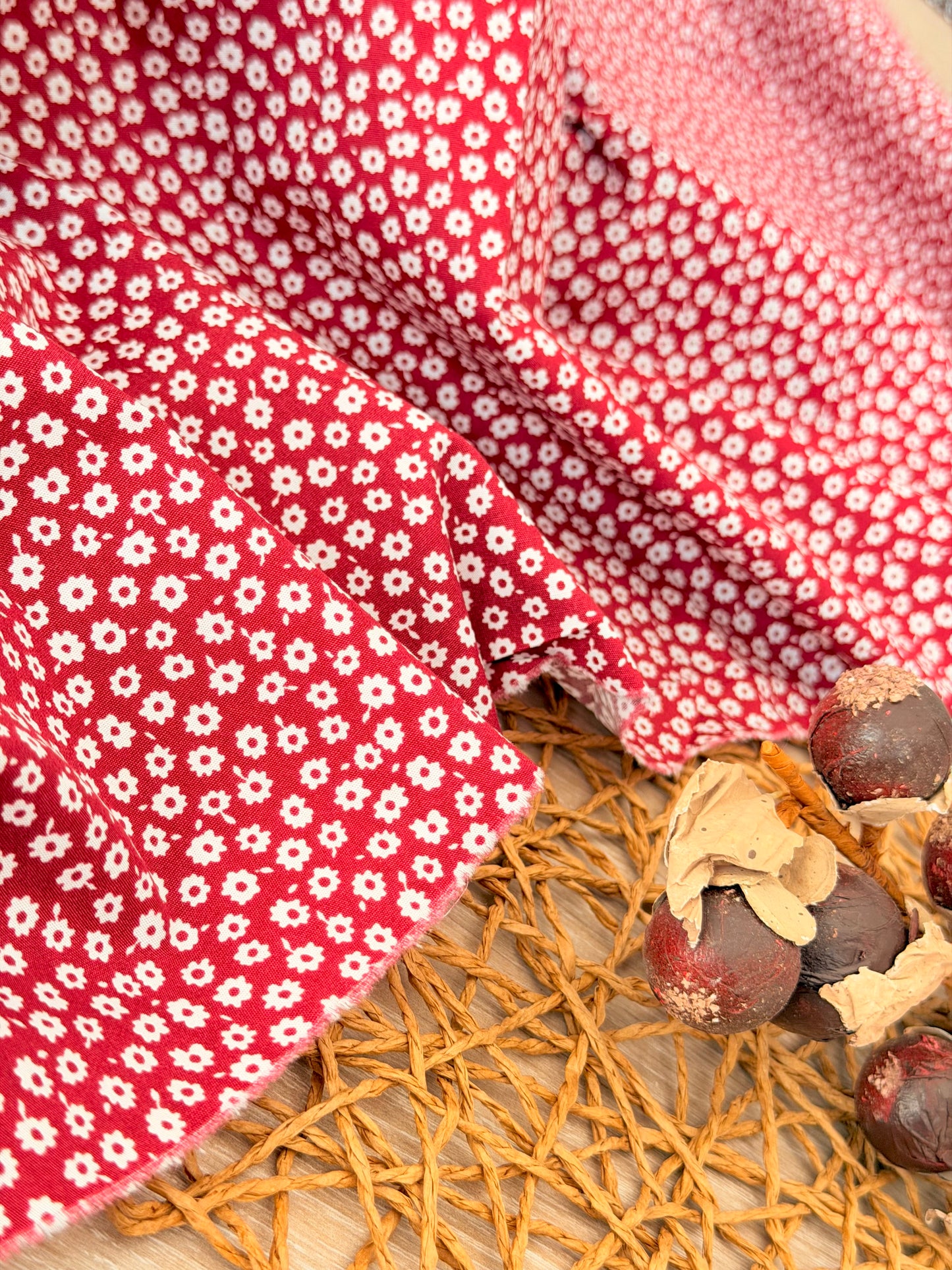 Printed Cotton Daisy Dots