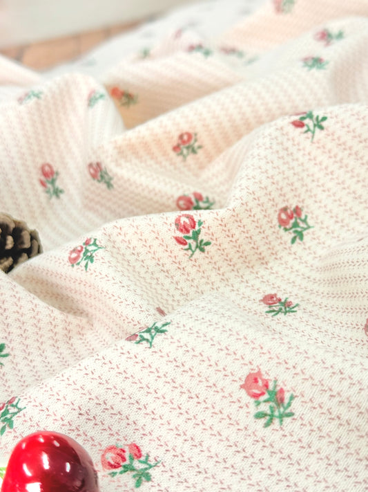 Franela Rosebud Charm