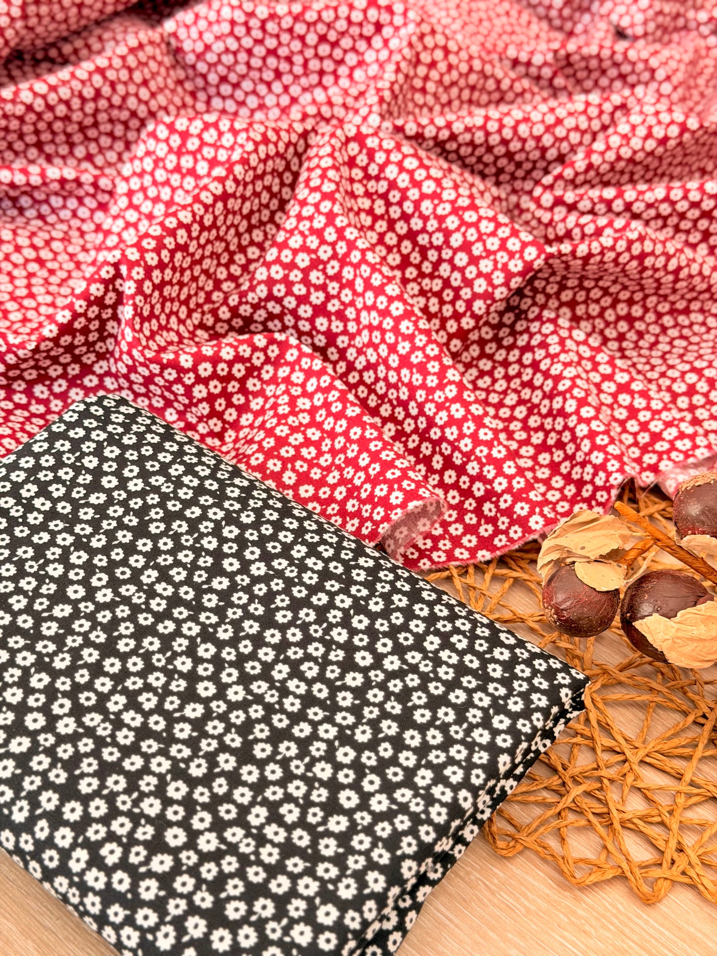 Printed Cotton Daisy Dots