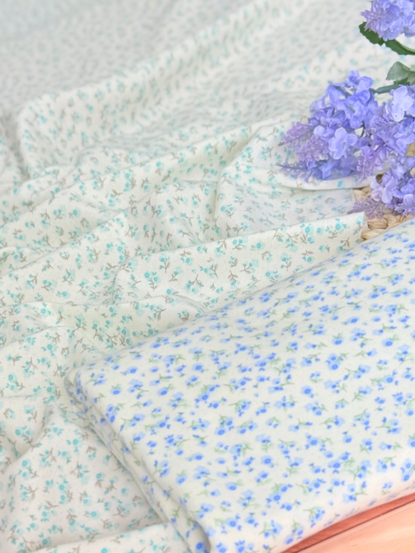 Interlock Petal Rain