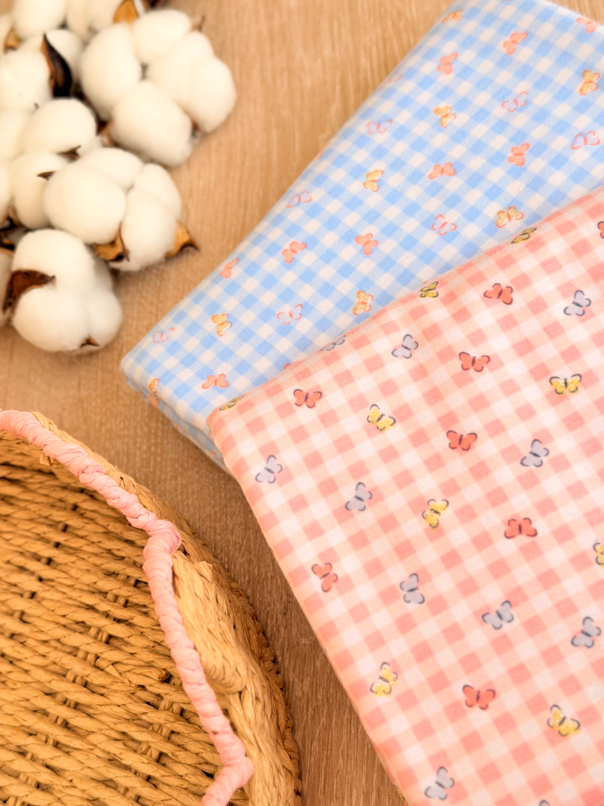Interlock Butterfly Picnic