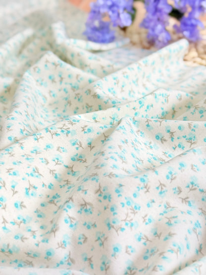 Interlock Petal Rain