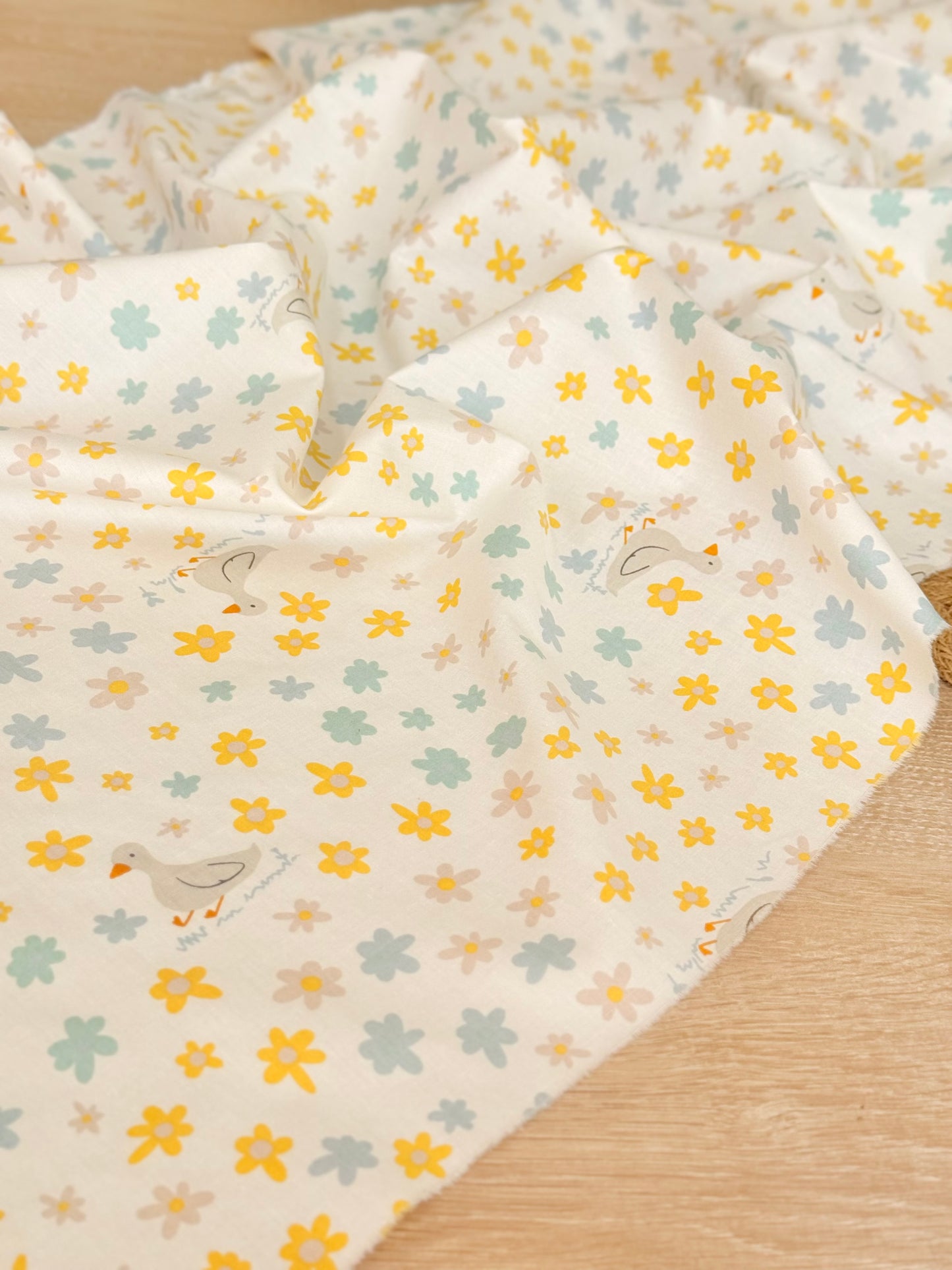 Cotton Twill Sunny Daisies
