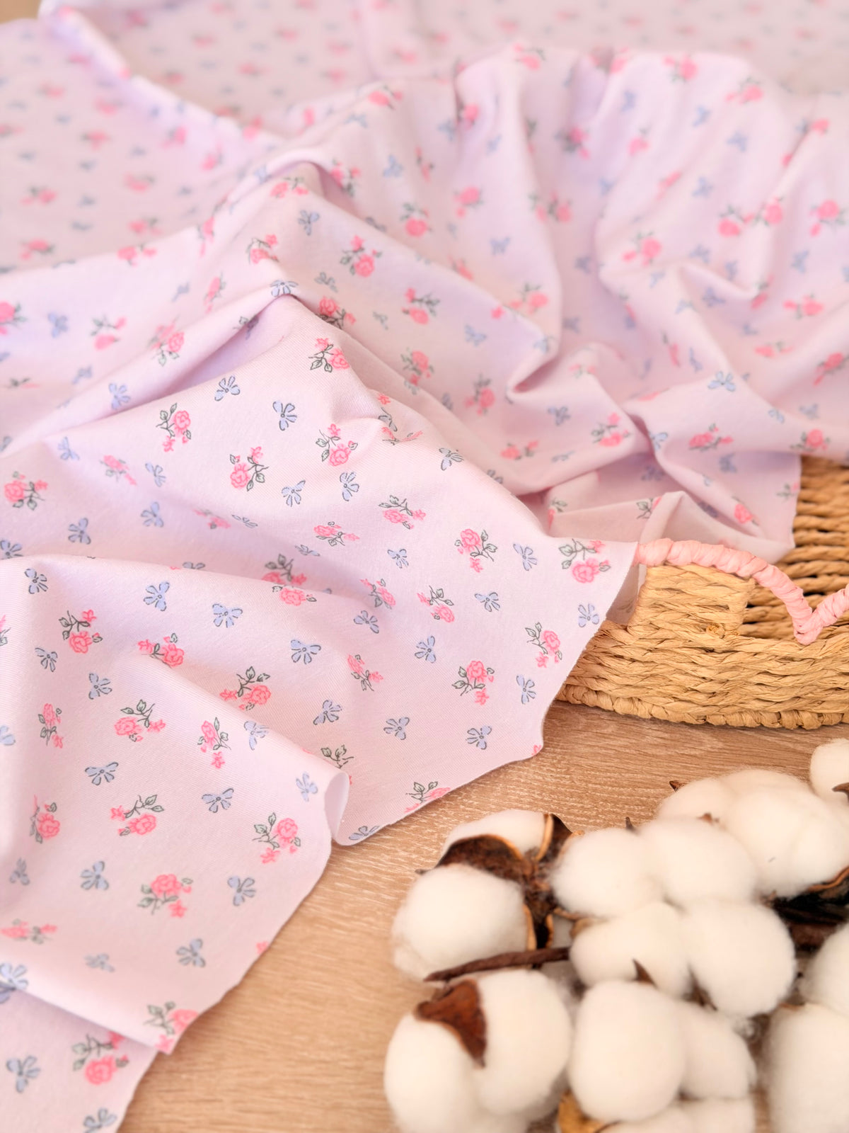 Interlock Rosie Ribbons