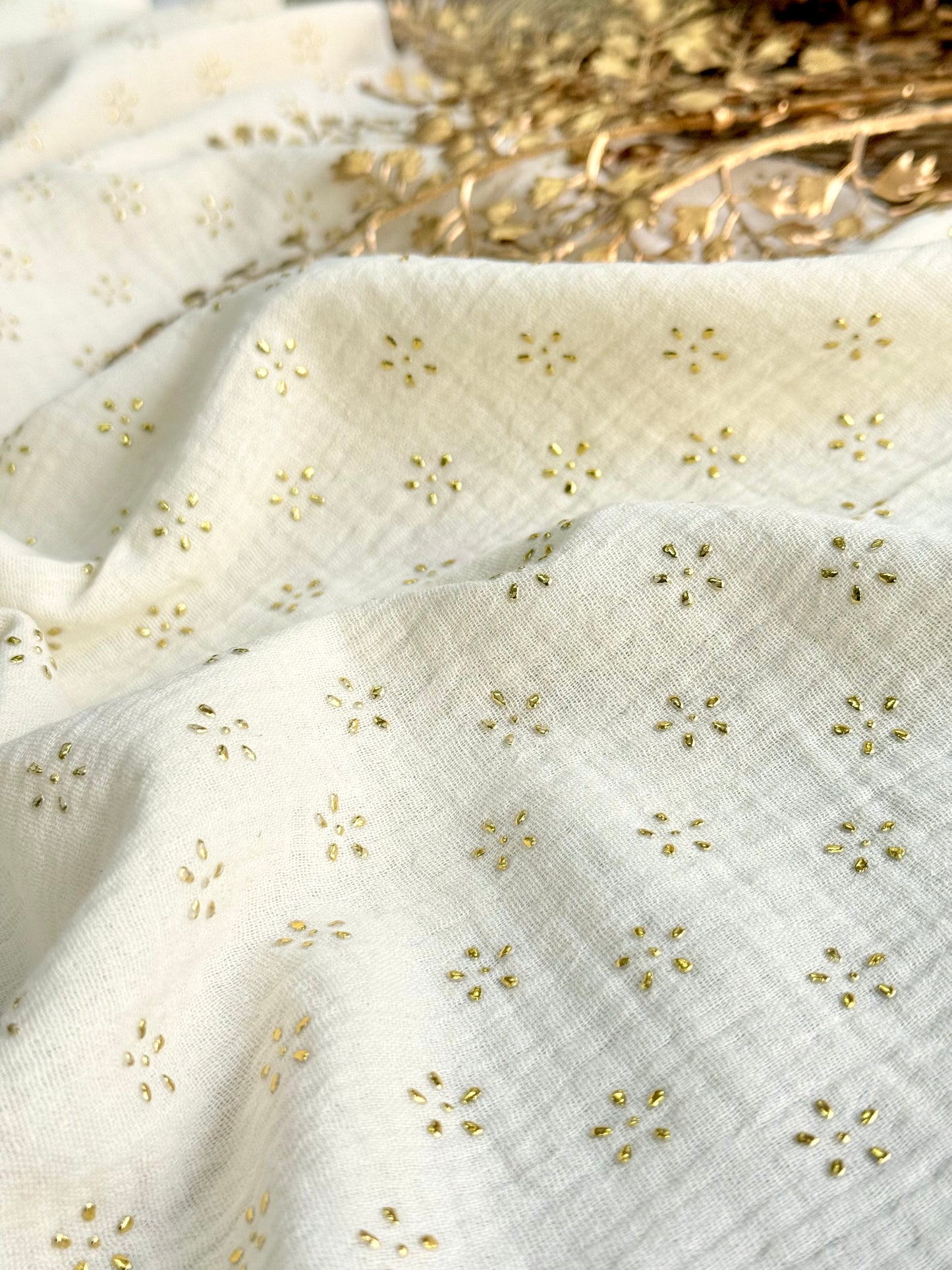 Muselina Foil Golden Petals