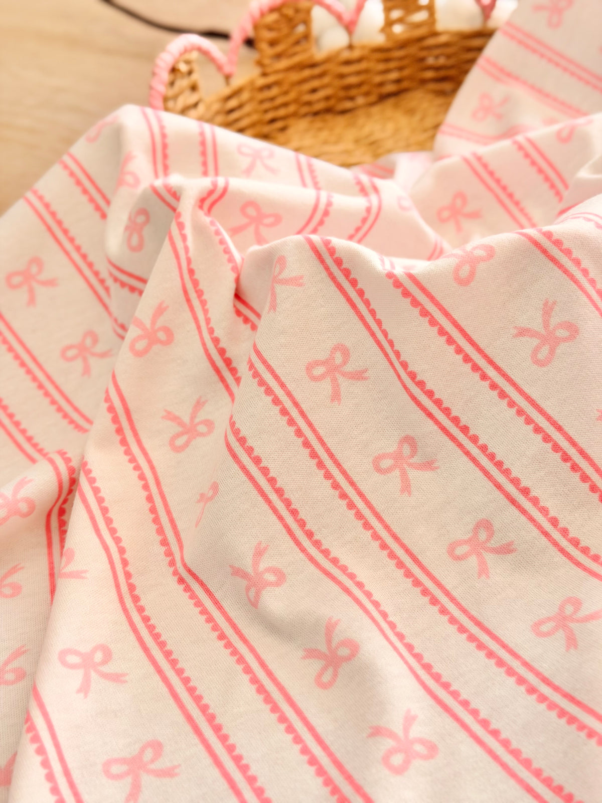 Interlock Lace Ribbons
