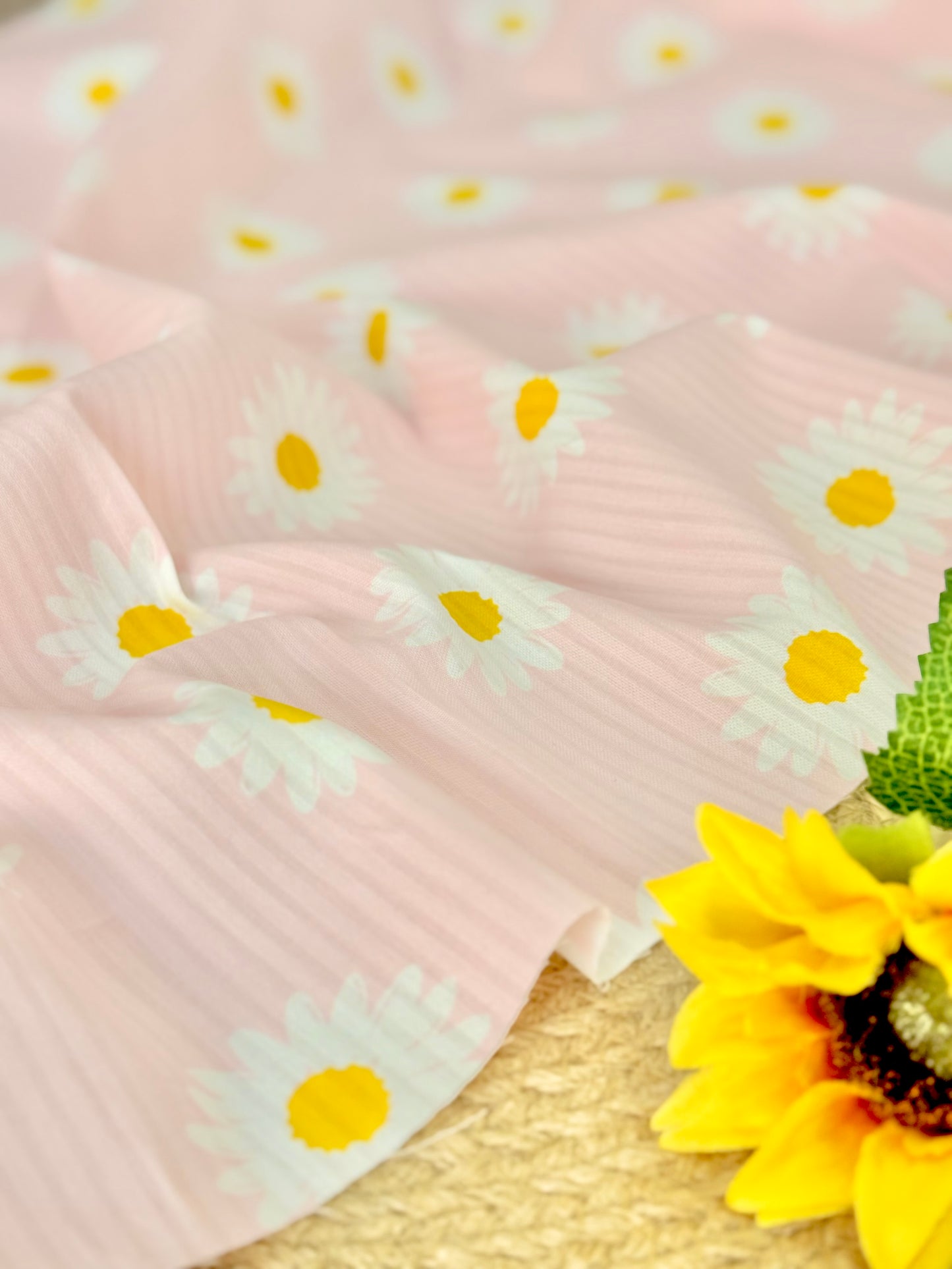 Printed Voile Daisy Daydream