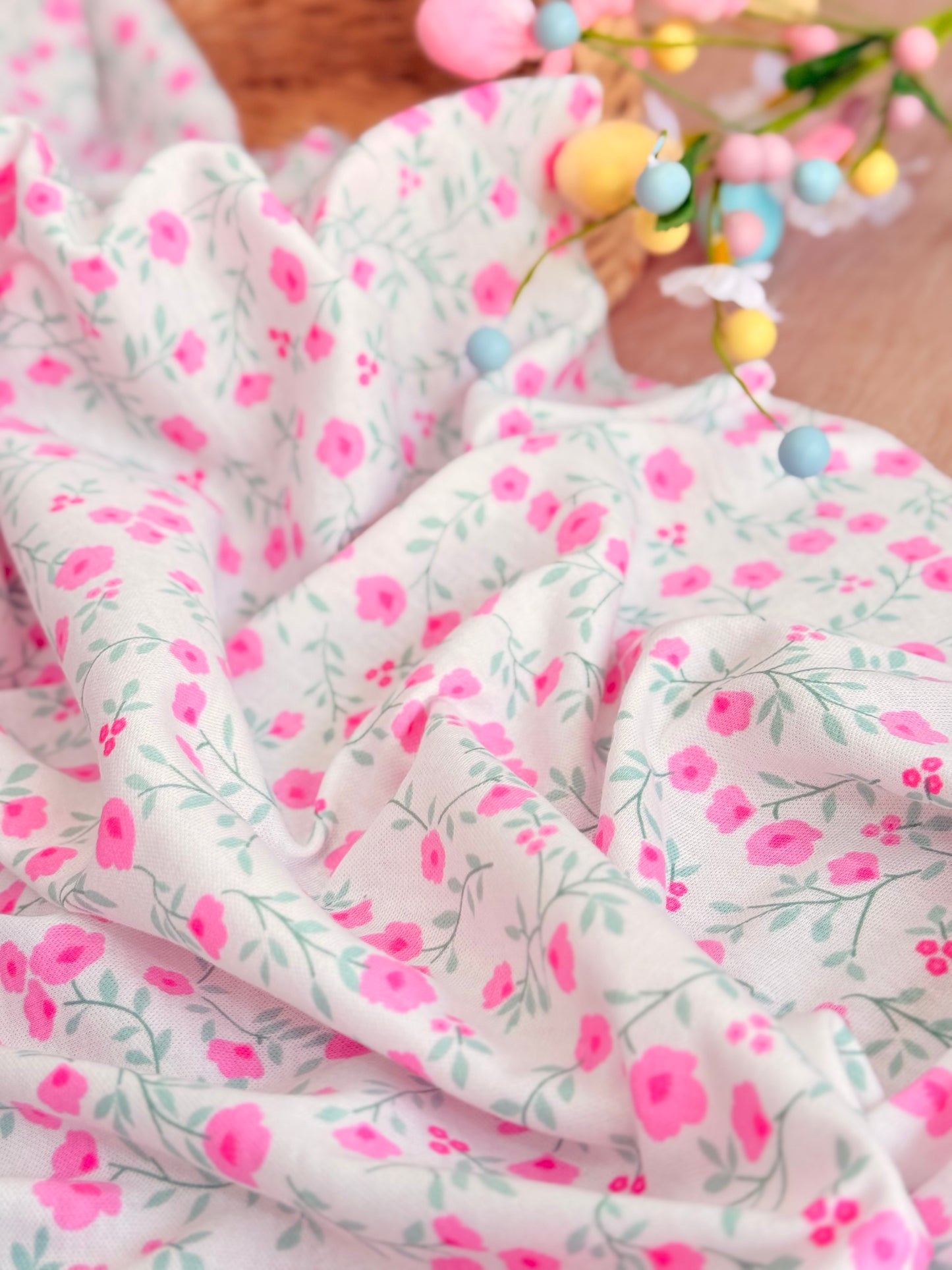 Interlock Dainty Garden