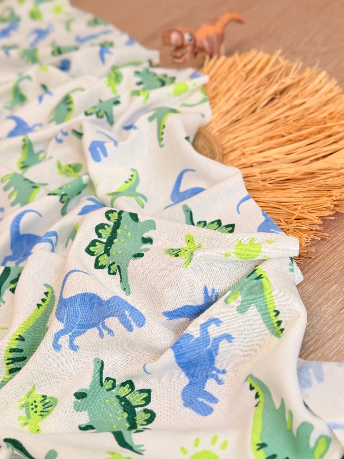 Interlock Little Roars