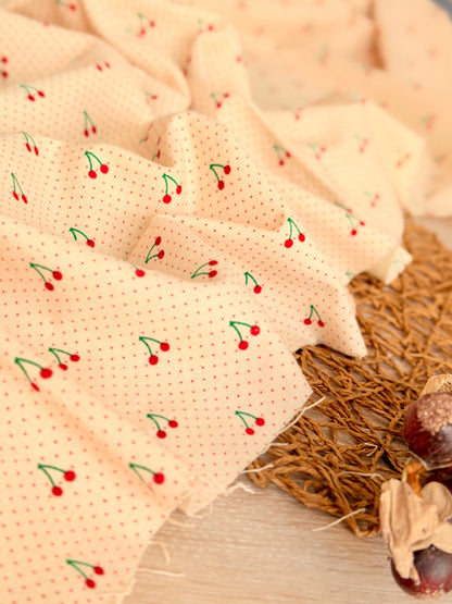 Franela Cherry Dots