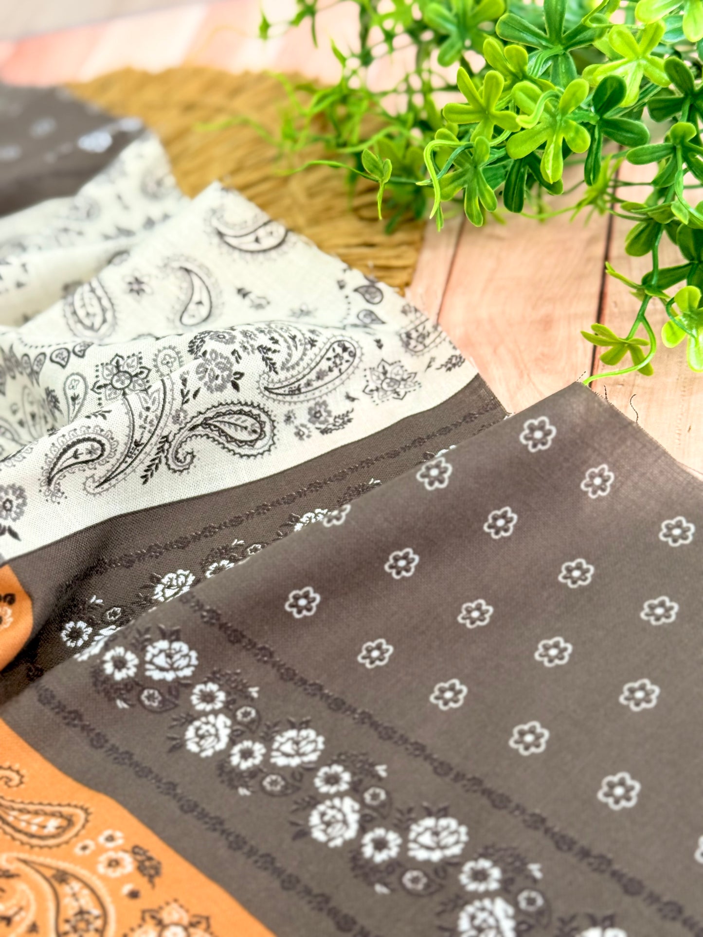 Printed Linen Bandana Bloom