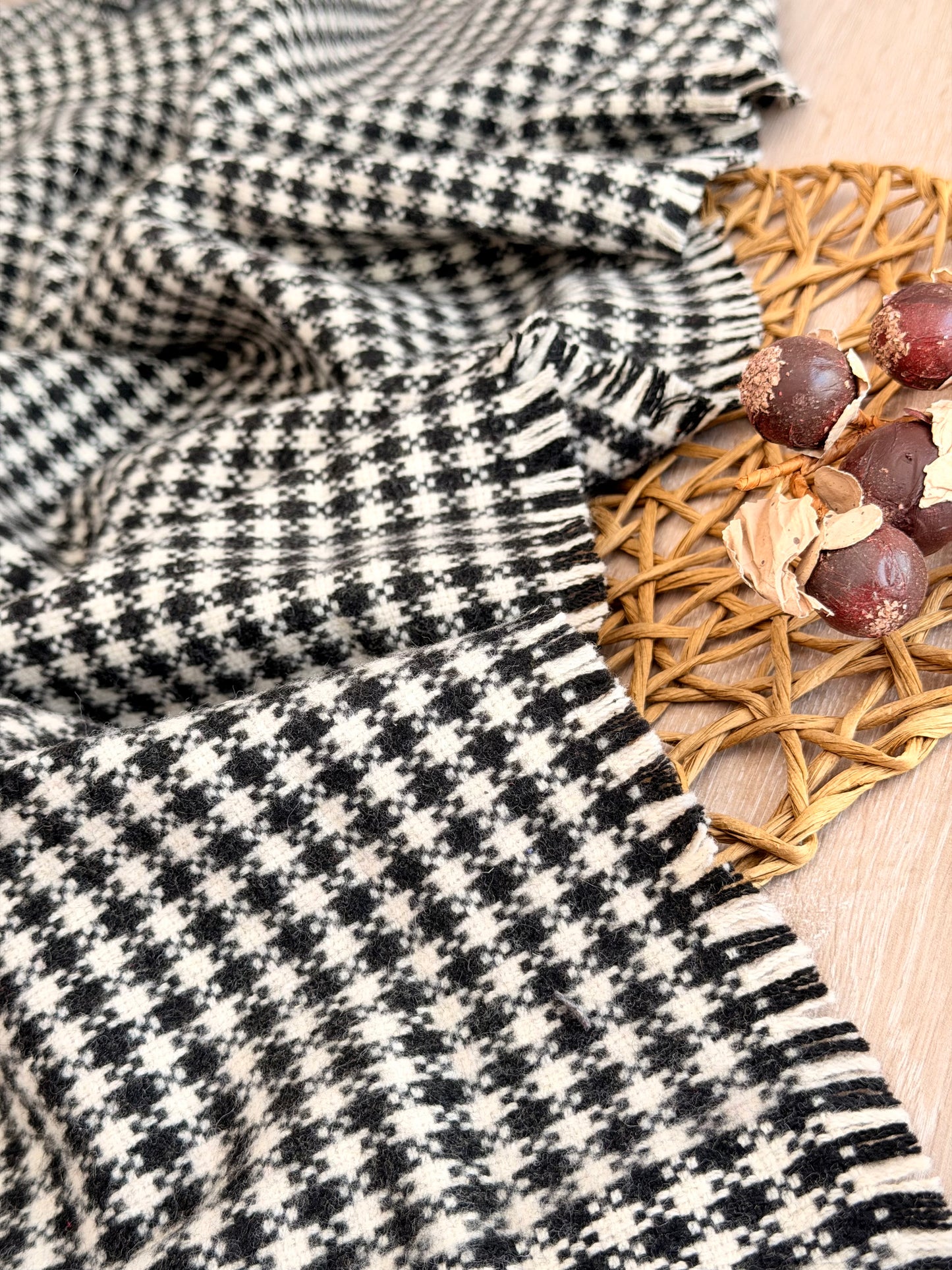 Paño de Lana Classic Houndstooth