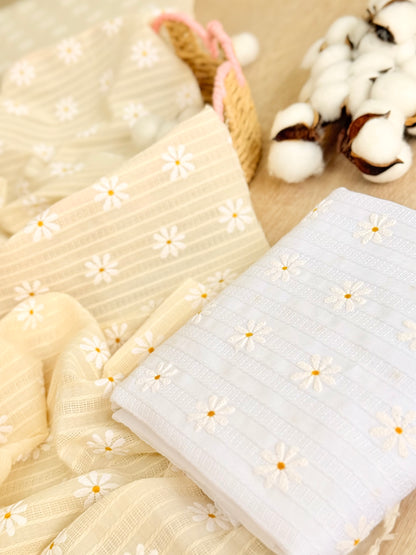 Embroidered Cotton Daisy Fields