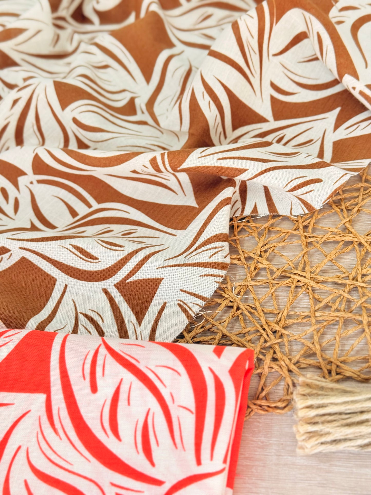 Printed Linen Tropical Trace