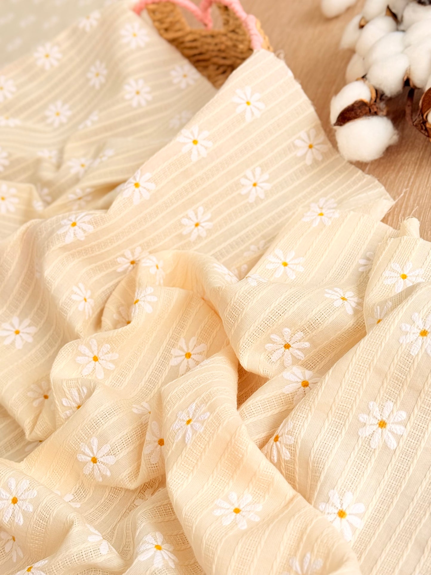 Embroidered Cotton Daisy Fields
