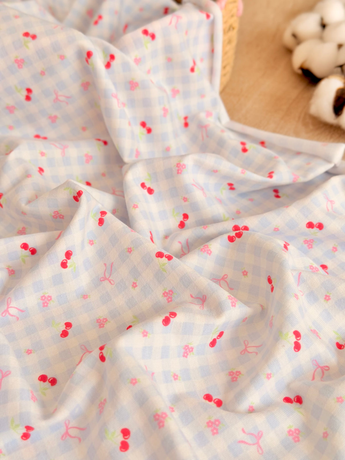 Interlock Cherry Picnic