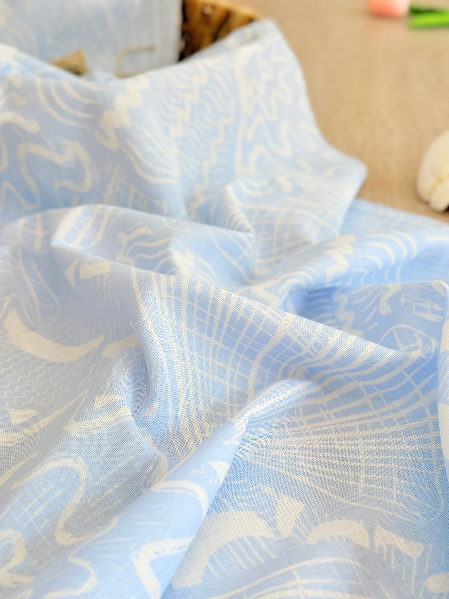 Printed Linen Coral Flow