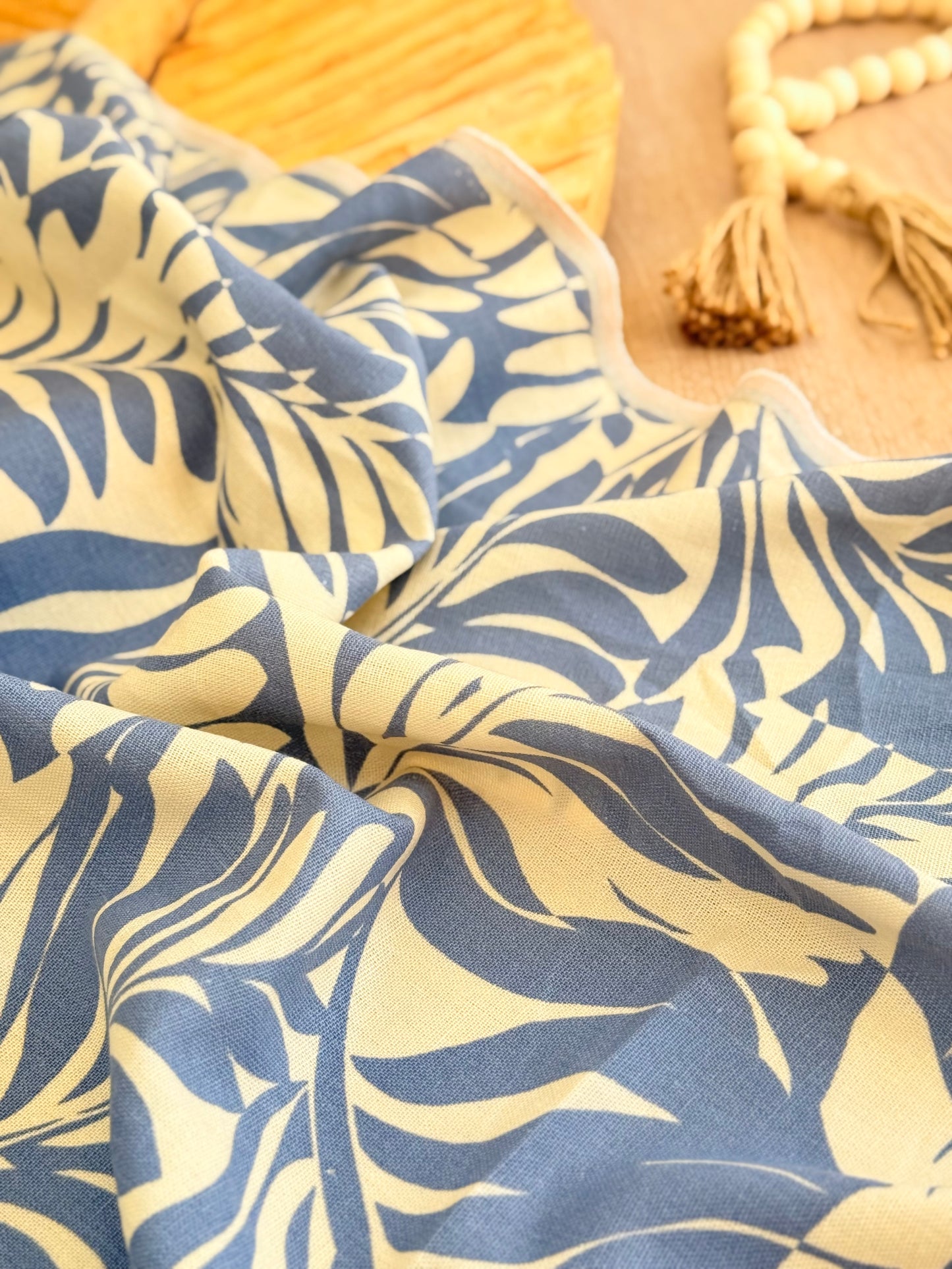 Printed Linen Santorini Leaves