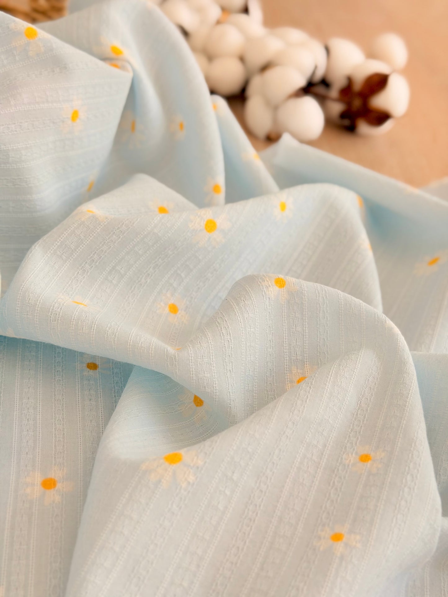 Embroidered Cotton Daisy Blush