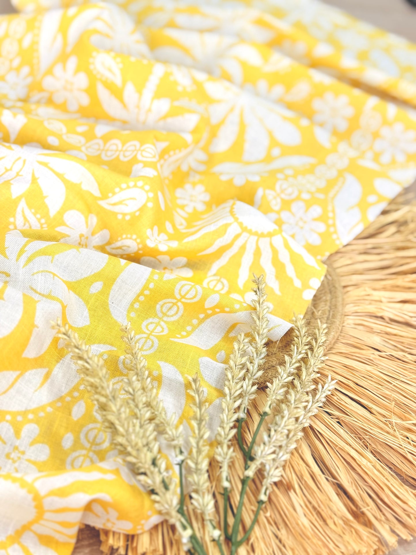 Printed Linen Sunlit Heritage