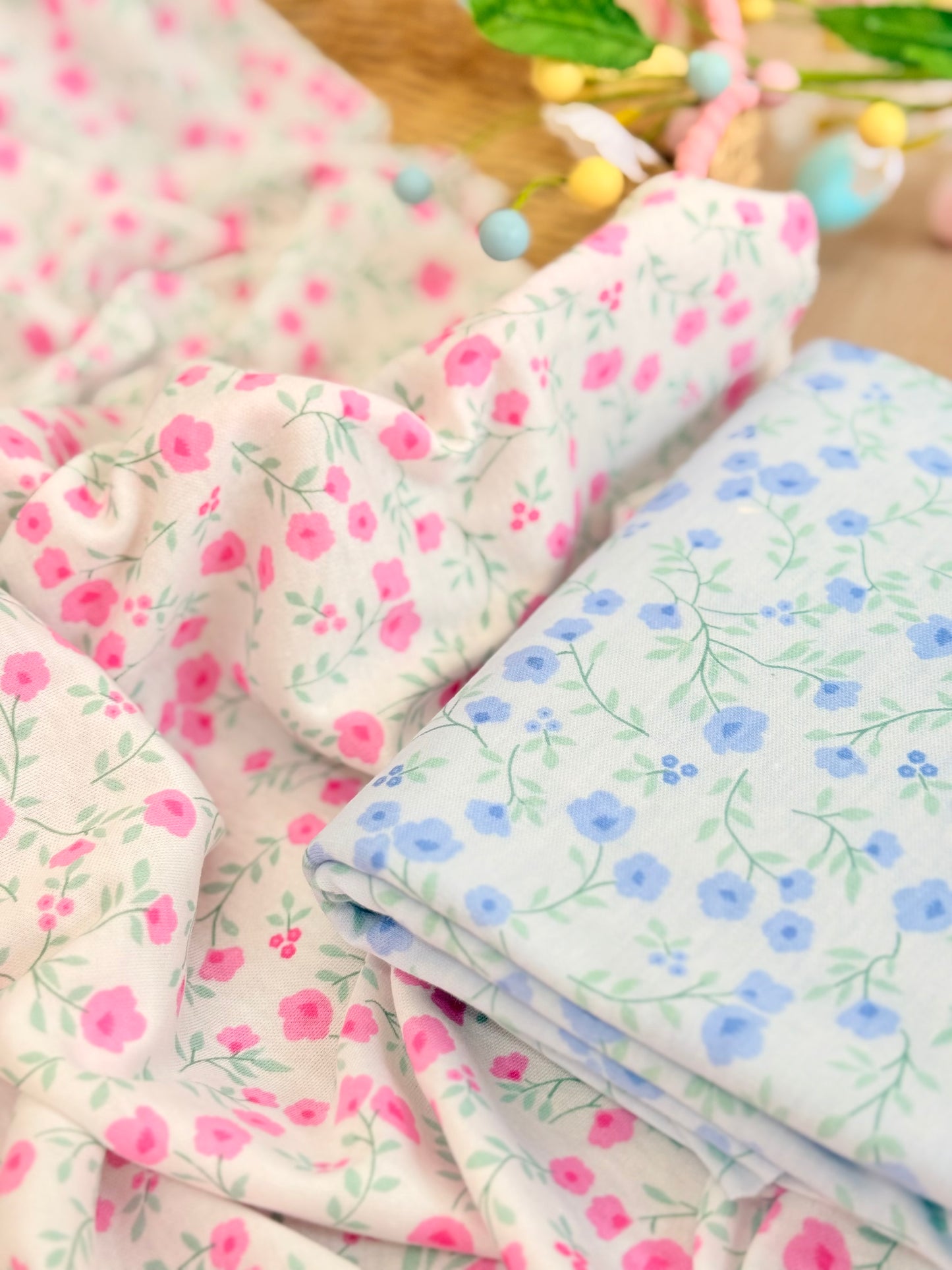 Interlock Dainty Garden