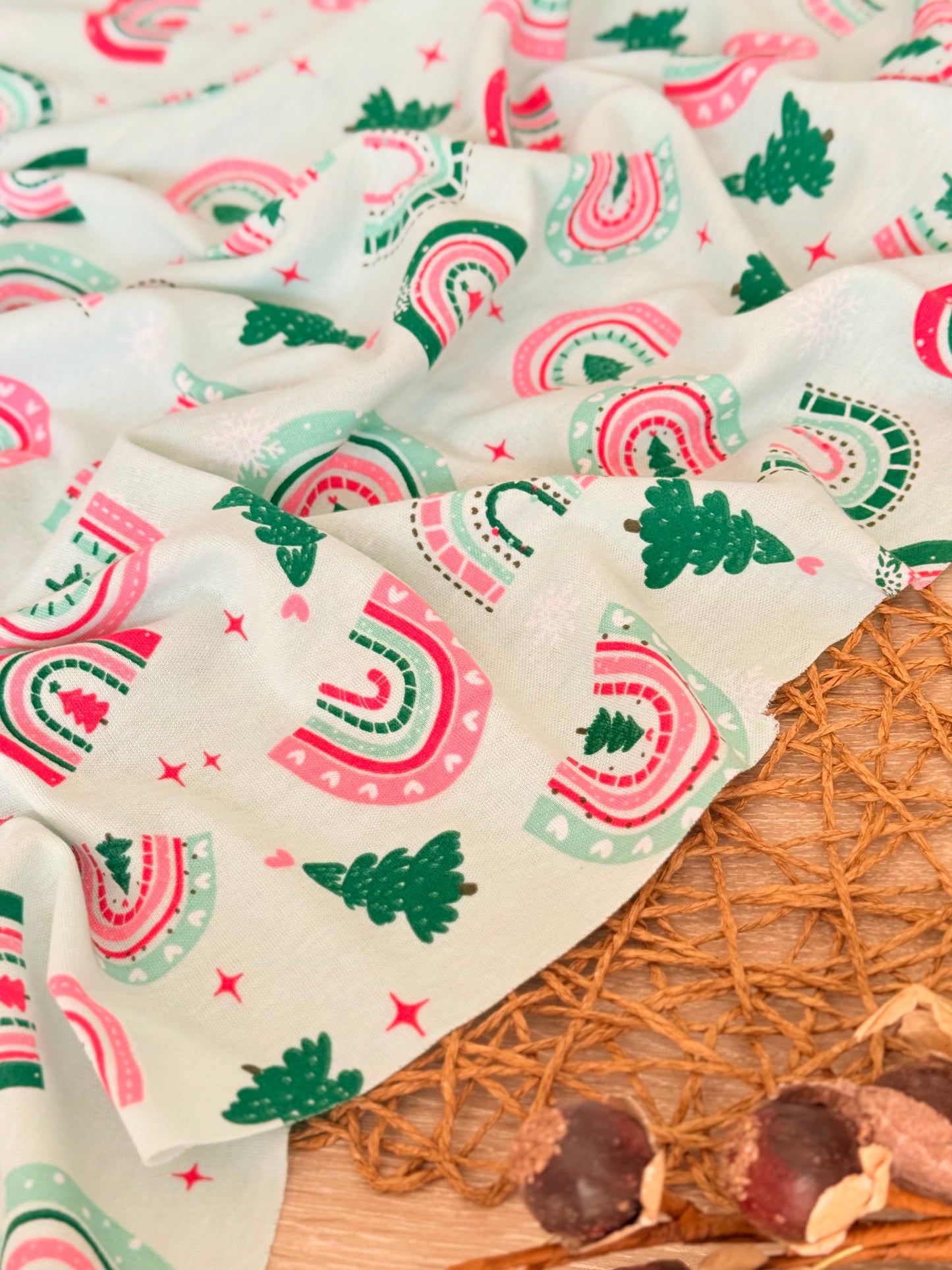 Interlock Christmas Rainbows