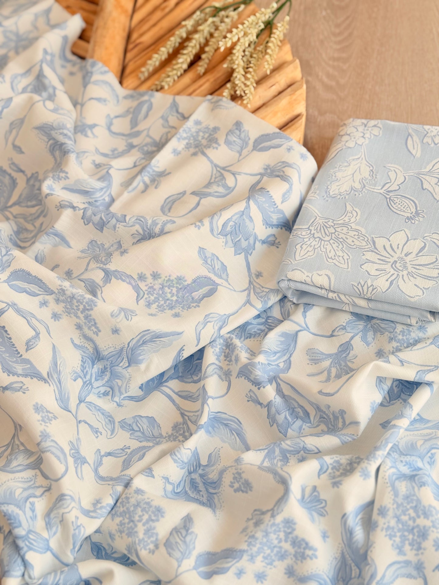 Printed Linen Slub Porcelain Garden