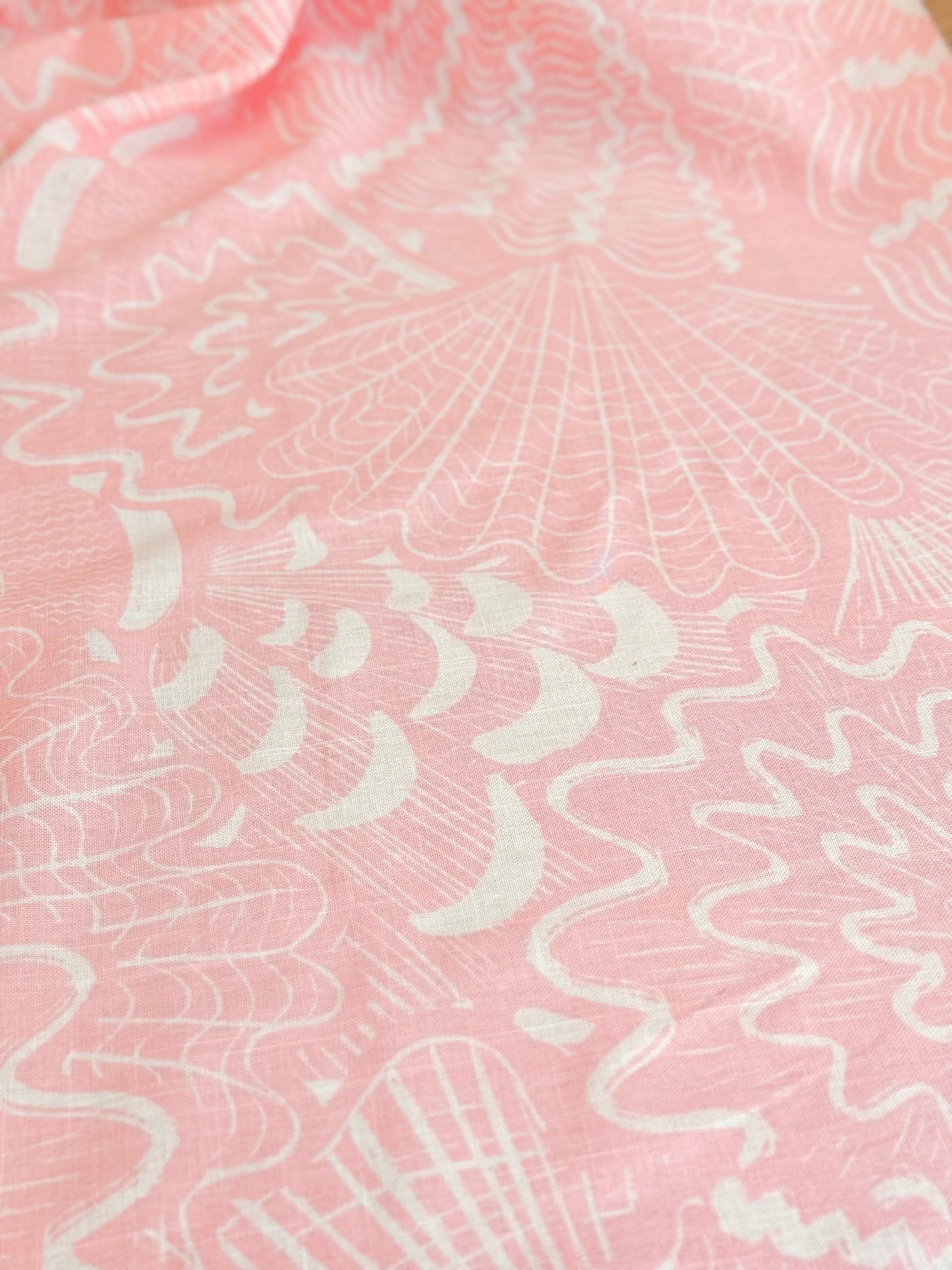 Printed Linen Coral Flow