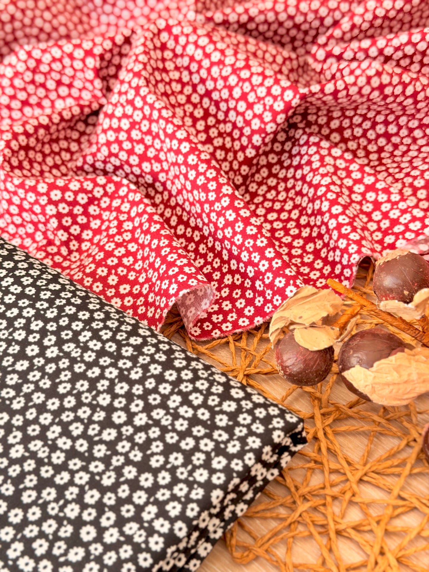 Printed Cotton Daisy Dots
