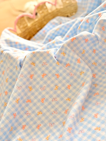 Interlock Butterfly Picnic