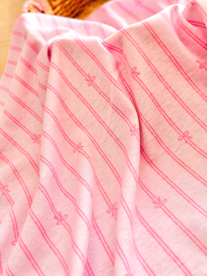 Interlock Ribbon Stripes
