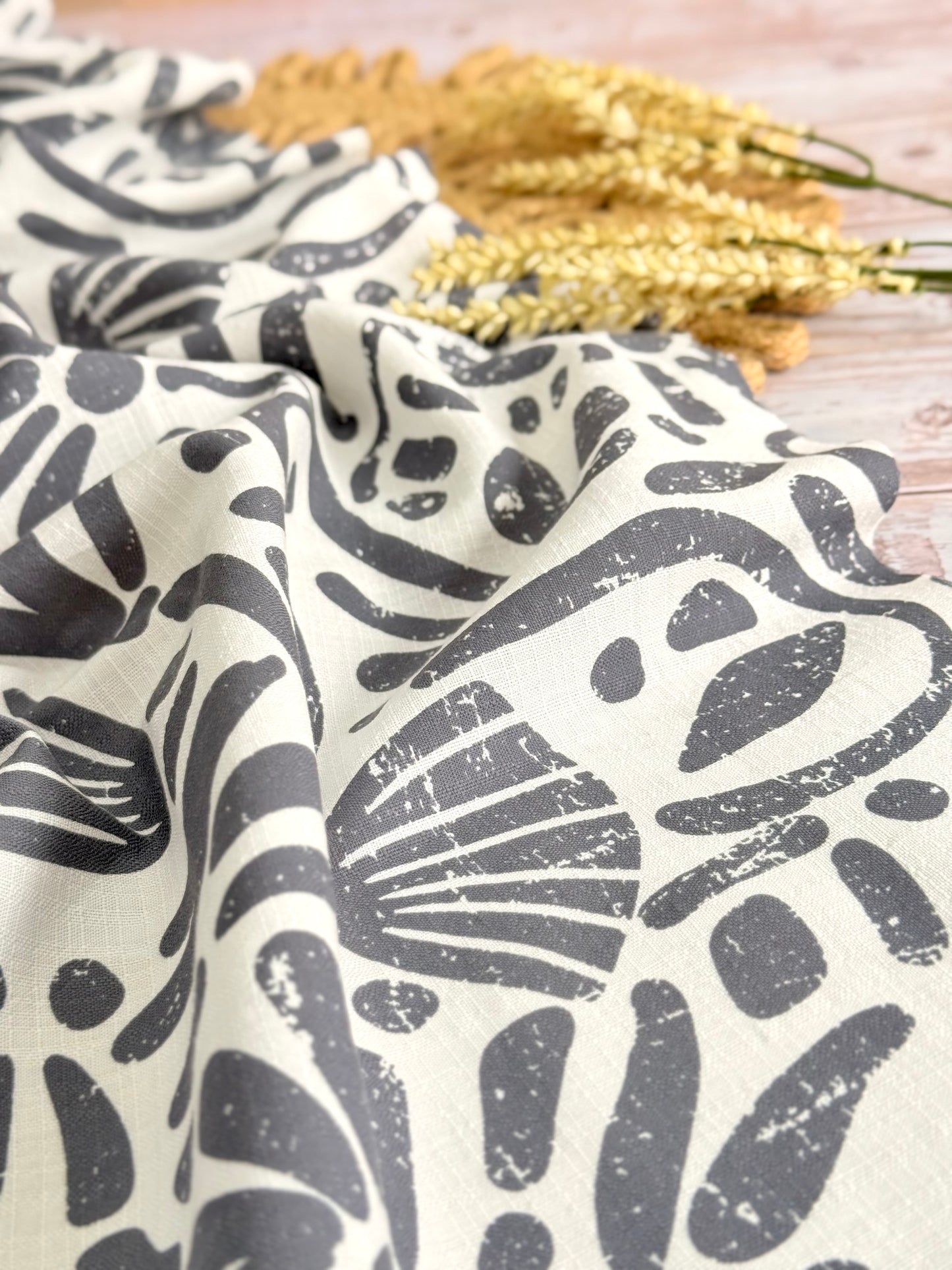 Printed Linen Slub Natural Shapes