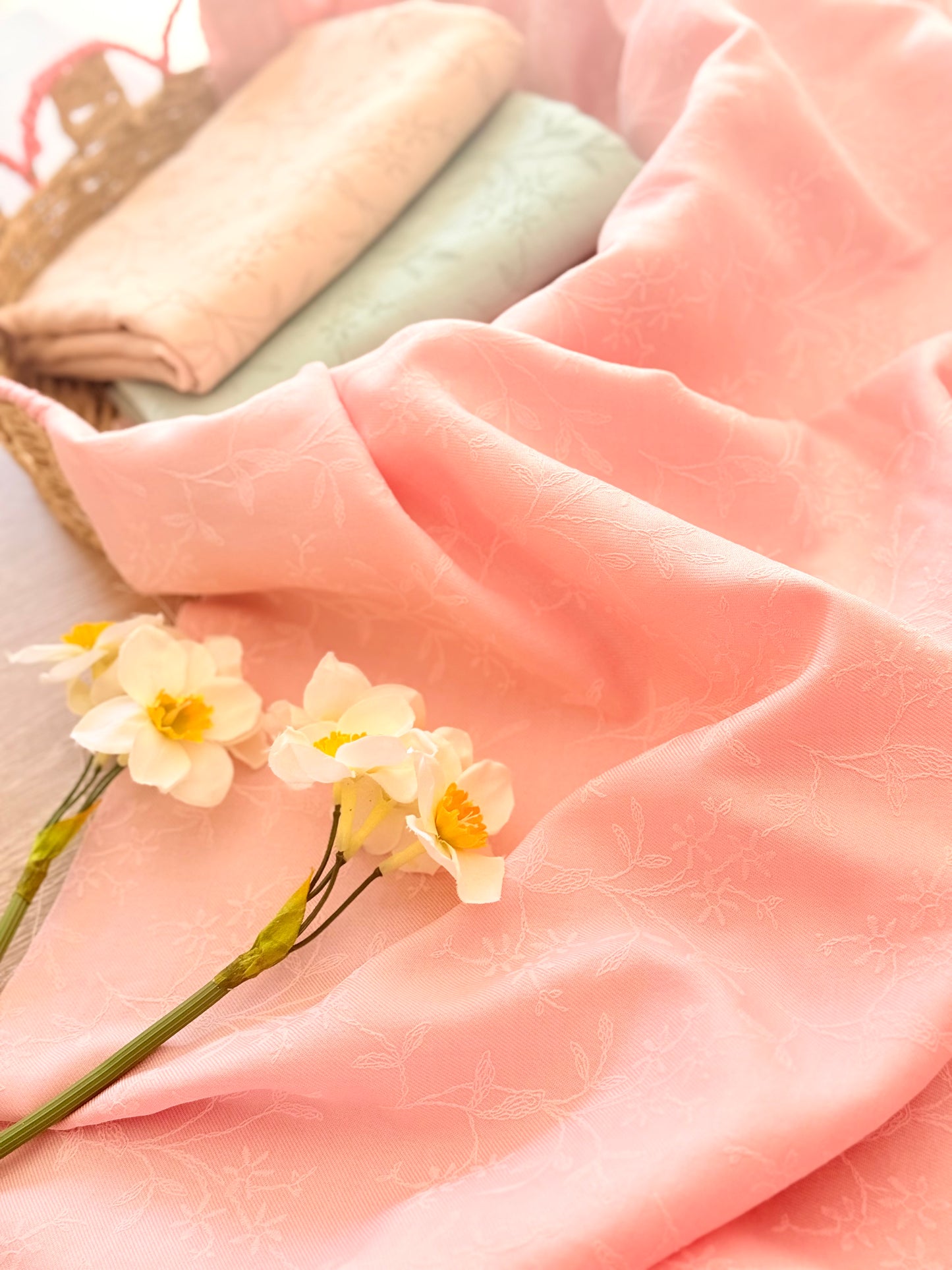 Twill Puff Stretch Blush Garden